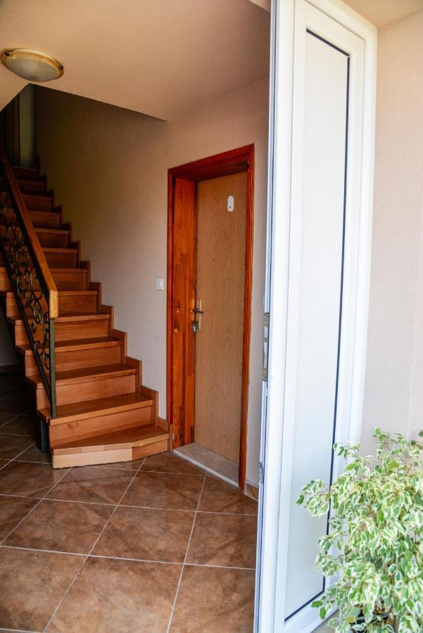 Guest House Ivana Tivat Bagian luar foto