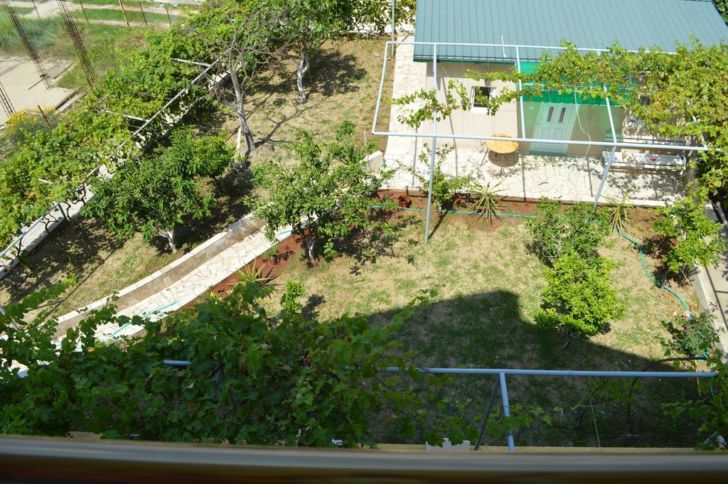 Guest House Ivana Tivat Bagian luar foto